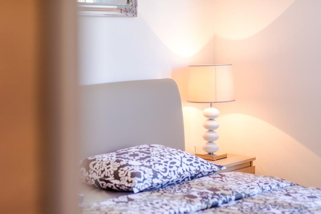 Magis Apartment สปลิท ภายนอก รูปภาพ